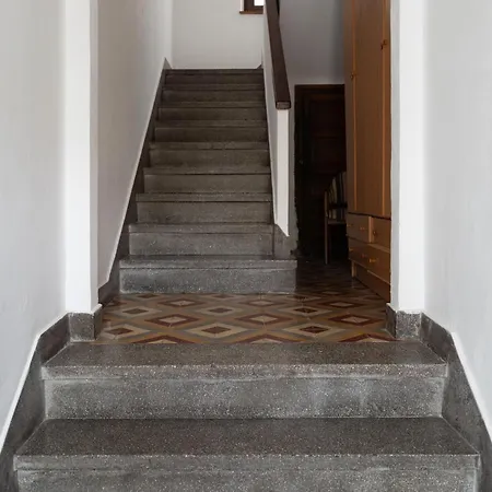Little Yellow House Ferienhaus Gijón