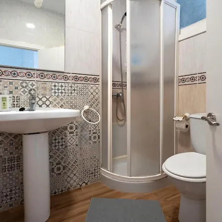 Сasa de vacaciones Little Yellow House Gijón