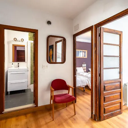 Little Yellow House Gijón