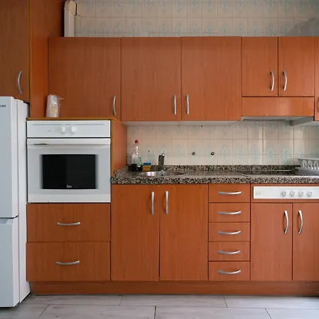 Little Yellow House Gijón