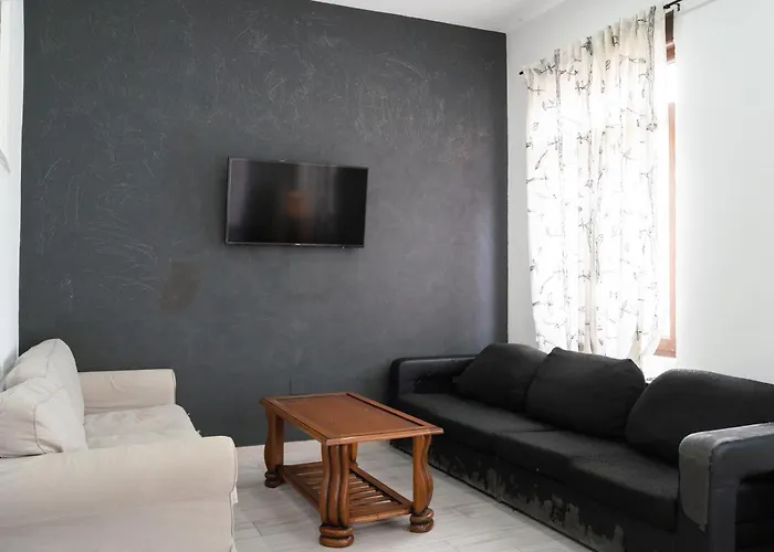 Little Yellow House Casa vacanze Gijón