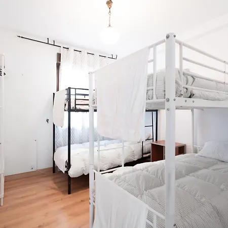 Little Yellow House Dom wakacyjny